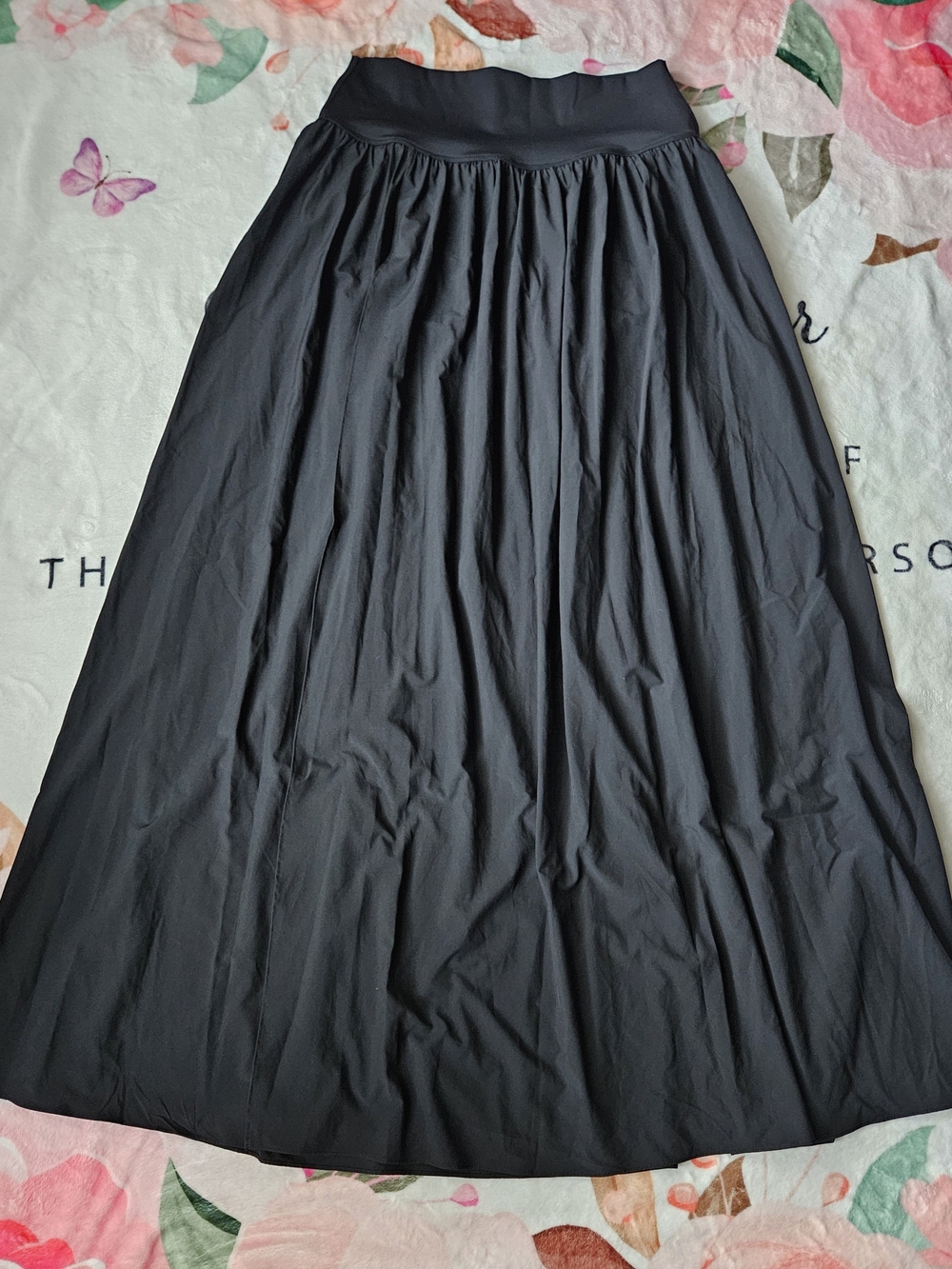 HALARA Black Maxi Skirt with Wide Elastic Waistband